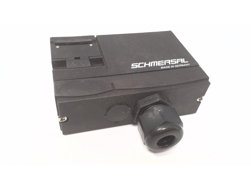 SCHMERSAL AZM 170-02ZKA 24VAC/DC