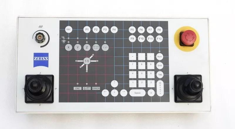 CARL ZEISS AG 608426-9931
