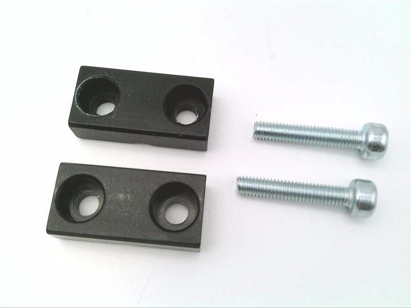 EFECTOR MOUNTING CLAMP 3.5 MM-E20106