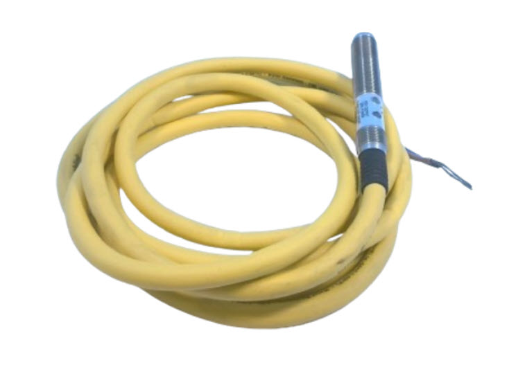 ALLEN BRADLEY 871TM-B2N12-C2