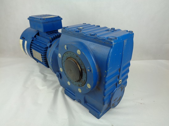 SEW EURODRIVE SA77-DRE90L4/BE2HF