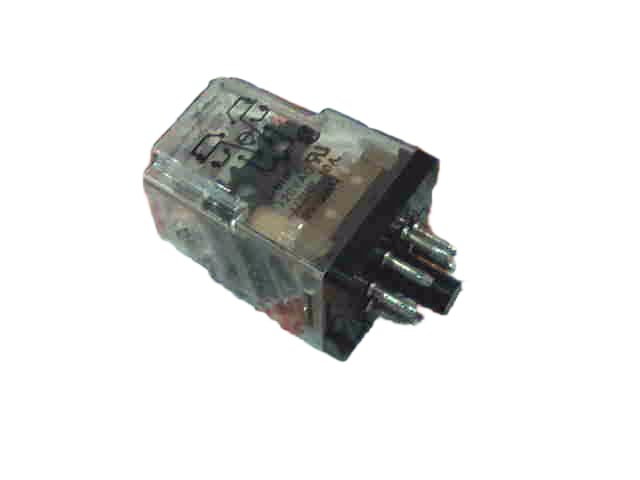 TE CONNECTIVITY 2-1393104-8