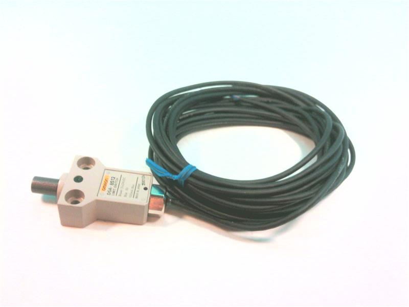 OMRON D5A-8512