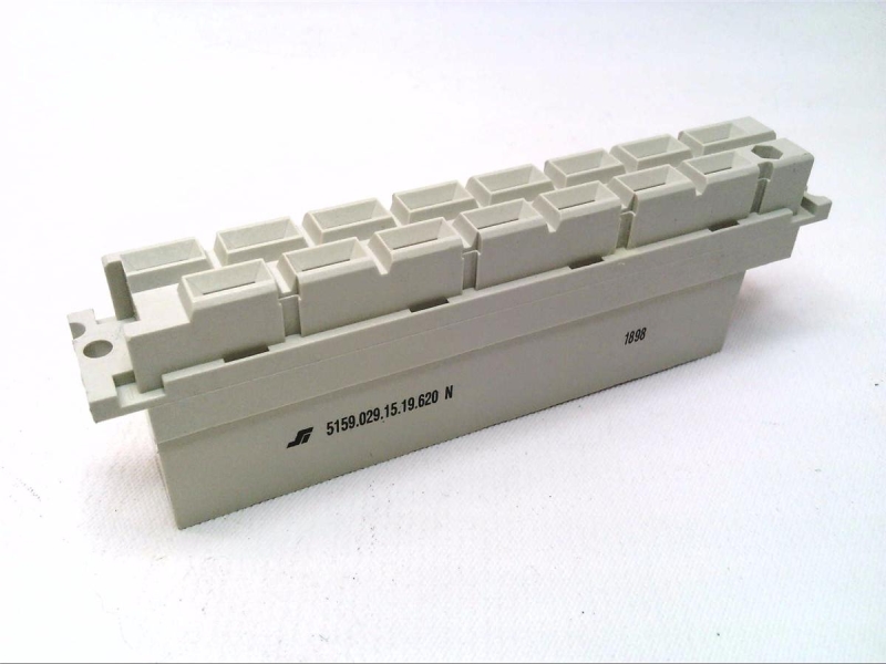 AMPHENOL 5159.029.15.19.620N