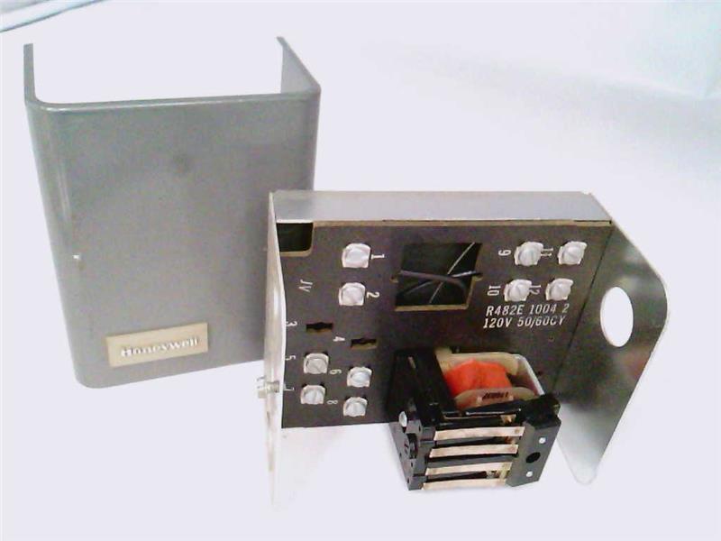 HONEYWELL R482E 1004 2