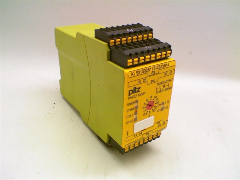 PILZ PNOZ-XV2P-C-30/24VDC-2N/O-2N/OT