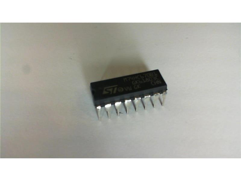 ST MICRO M74HC670B1