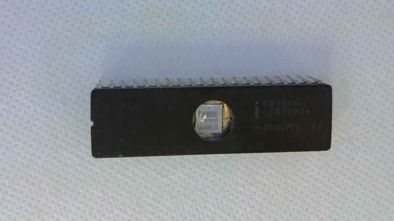 INTEL D8751H