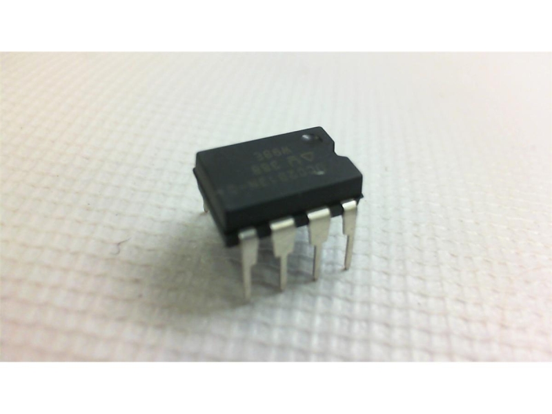 TEXAS INSTRUMENTS SEMI UCC2813N0