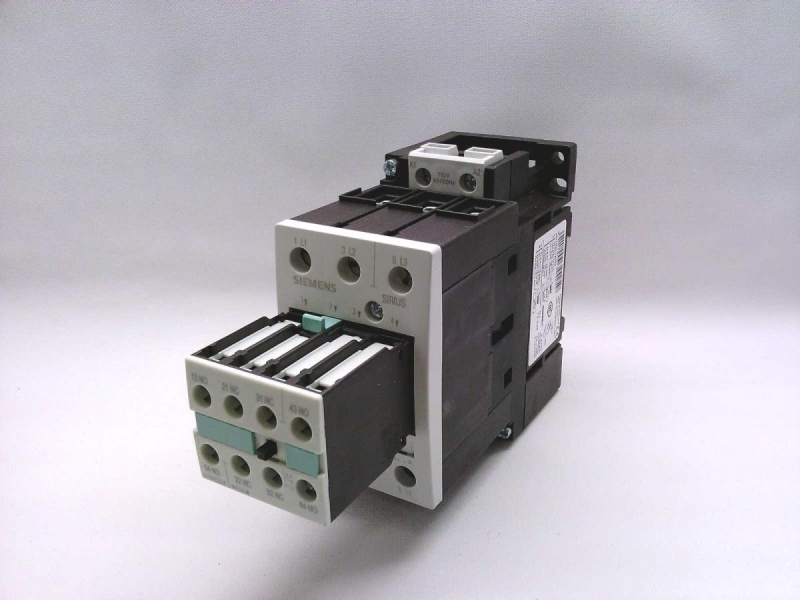 SIEMENS 3RT1036-1AG24