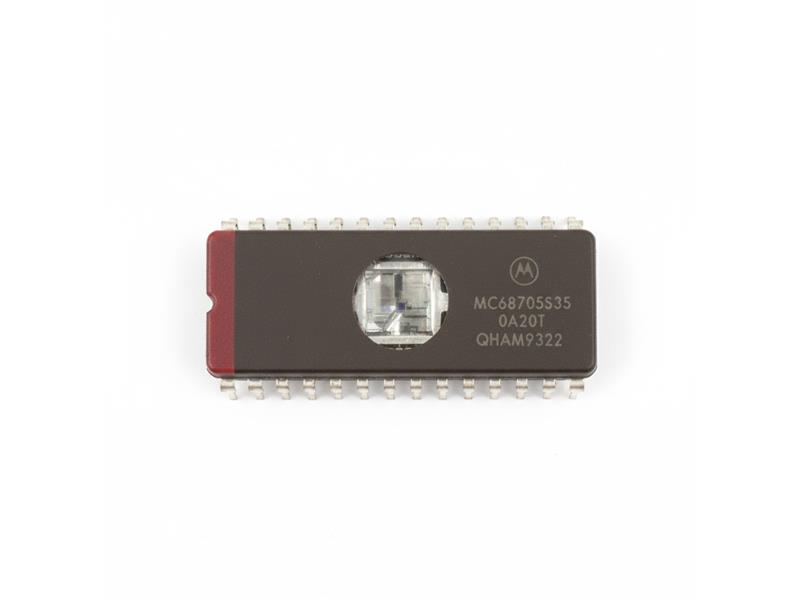 NXP SEMICONDUCTOR MC68705S3S
