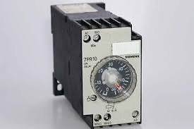 SIEMENS 7PR1-040-2AM00