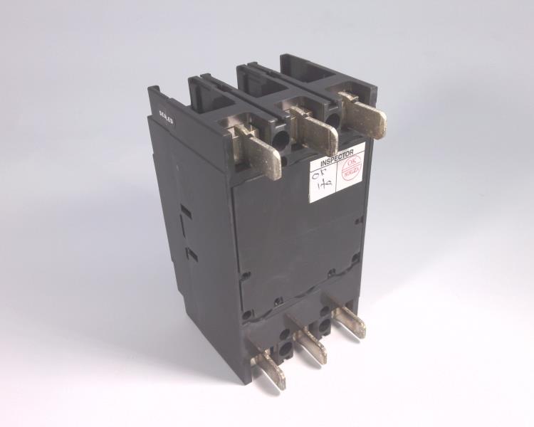 TERASAKI XE100NS-3P-60A