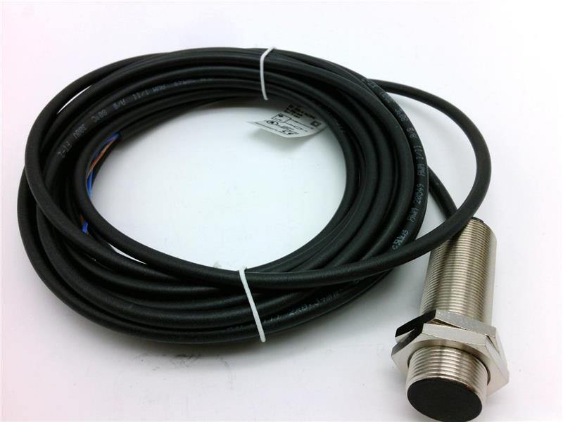 BALLUFF BES 516-212-E4-E-PU-05