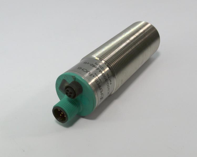 PEPPERL & FUCHS UC500-30GM-E6R2-V15