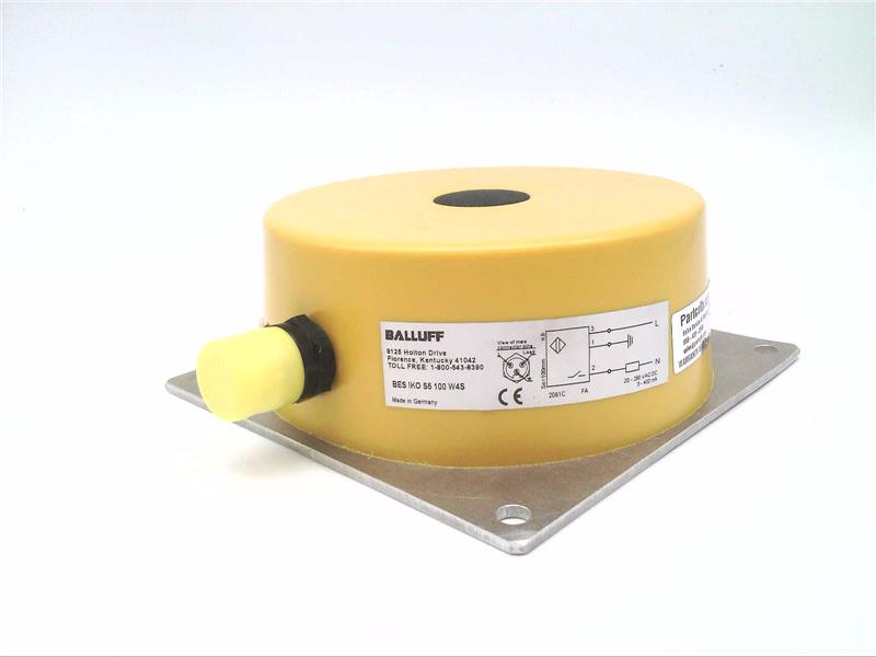 BALLUFF BES IKO-S5-100-W-4-S