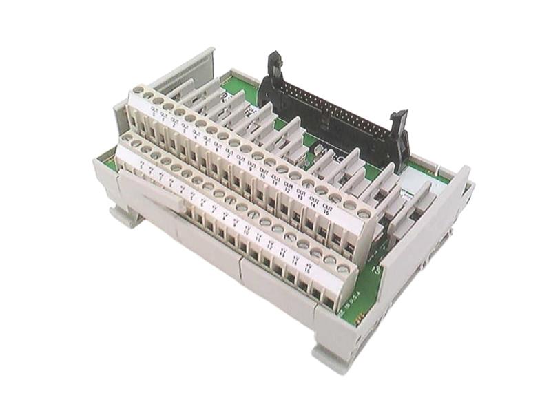 ALLEN BRADLEY 1492-IFM20F-F24A-2