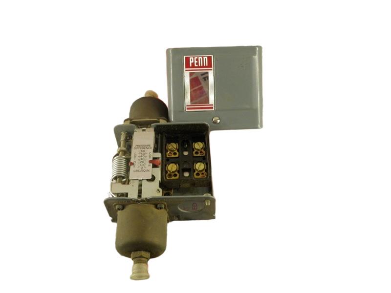 P74DA-2 by JOHNSON CONTROLS