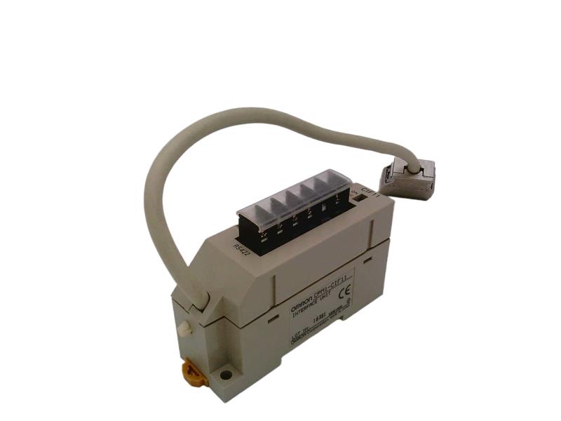 OMRON CPM1-CIF11