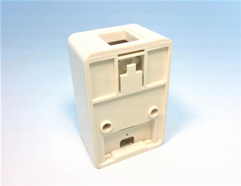 TE CONNECTIVITY 1116697-1