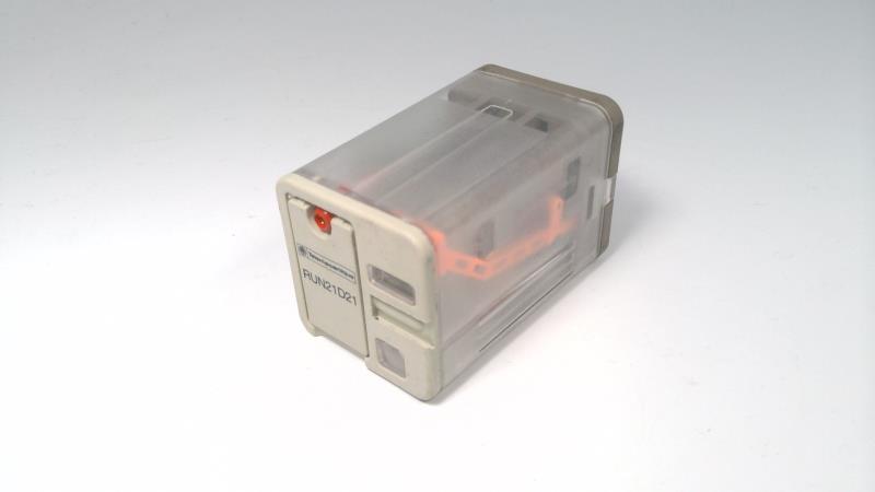 SCHNEIDER ELECTRIC RUN21D21P7