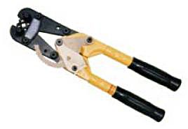 TE CONNECTIVITY 601075