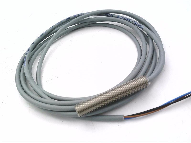 DW-AD-703-M8-10-30VDC-200MA-PNP-5-3HH-NO by CONTRINEX