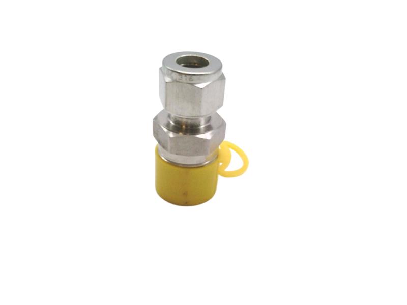 CLAMP ADAPTER D10 1/2 NPT-E40174 by EFECTOR