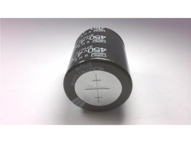 UNITED CHEMI CON ESMQ451VSN471MA40S