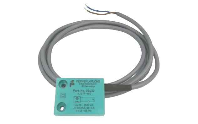 NJ4-FWO by PEPPERL & FUCHS