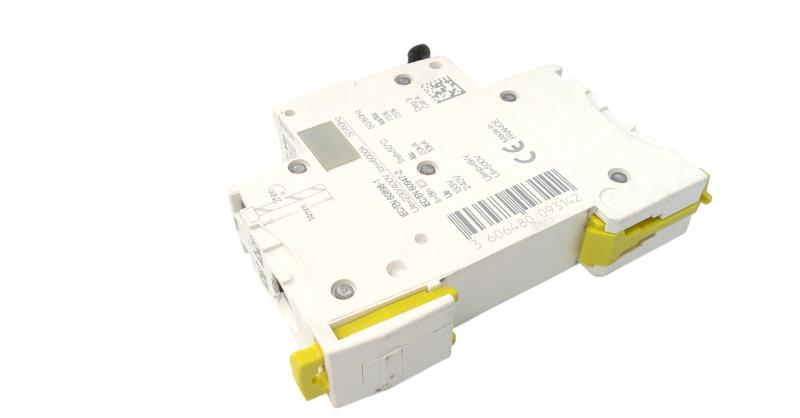 SCHNEIDER ELECTRIC A9F79116