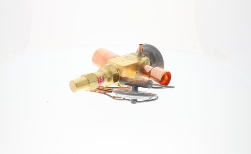 DAIKIN INDUSTRIES 030569006