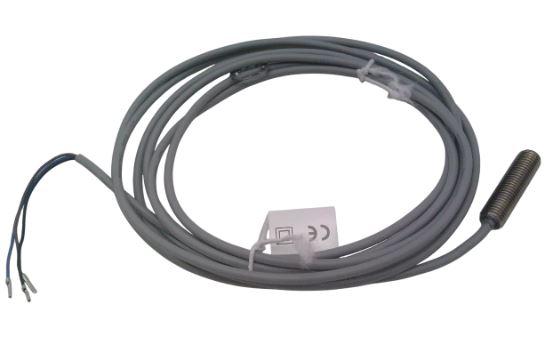 BALLUFF BES 516-324-G-E4-C-02