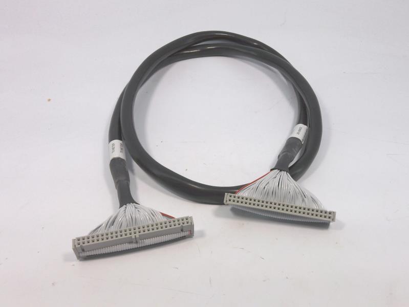 SCHNEIDER ELECTRIC CBL022