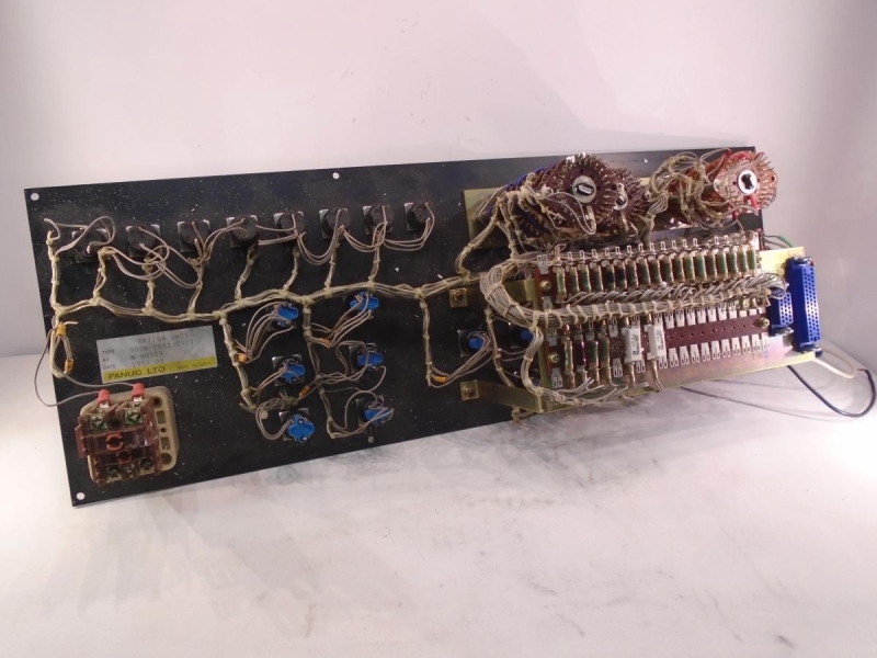 FANUC A02B-0051-C521
