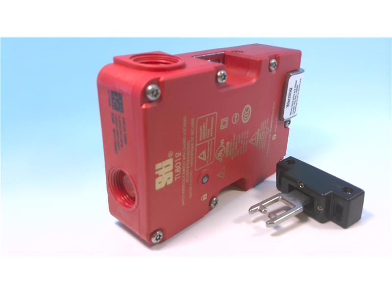 OMRON TL8012-S2110FM