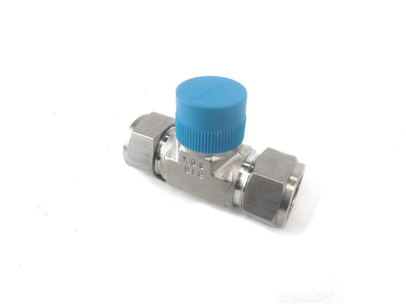 SWAGELOK SS-1210-3TTM