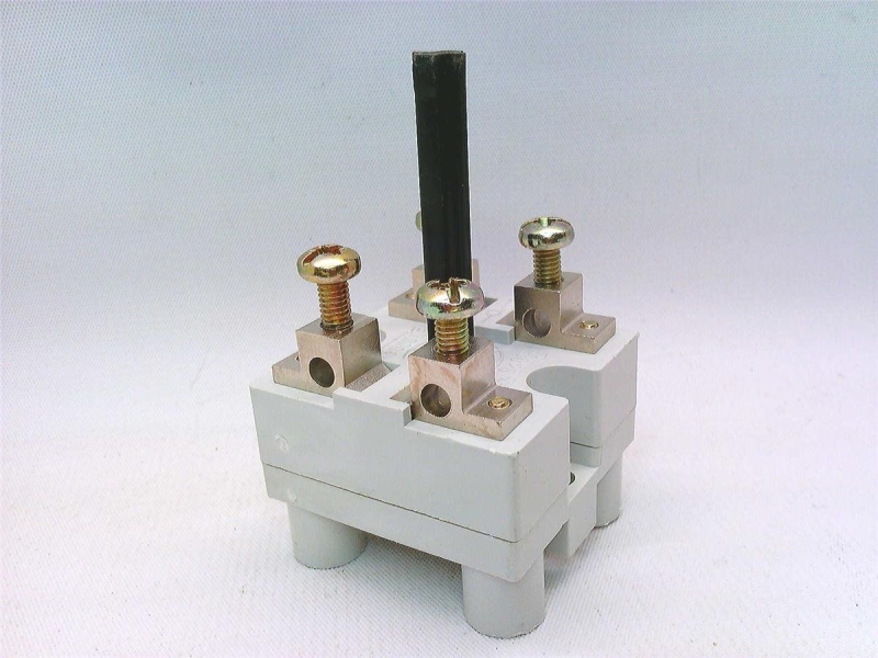 1313-206 by EATON CORPORATION