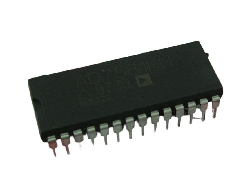 ANALOG DEVICES AD7581KN