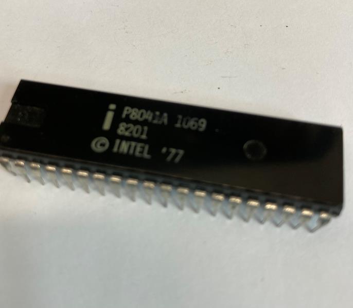 INTEL P8041A