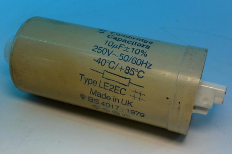 CAMBRIDGE CAPACITORS LE2EC