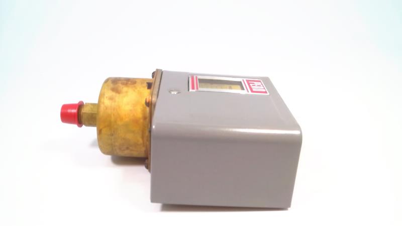 JOHNSON CONTROLS P47AA-1C