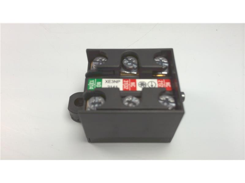 TELEMECANIQUE SENSORS XE3NP2141