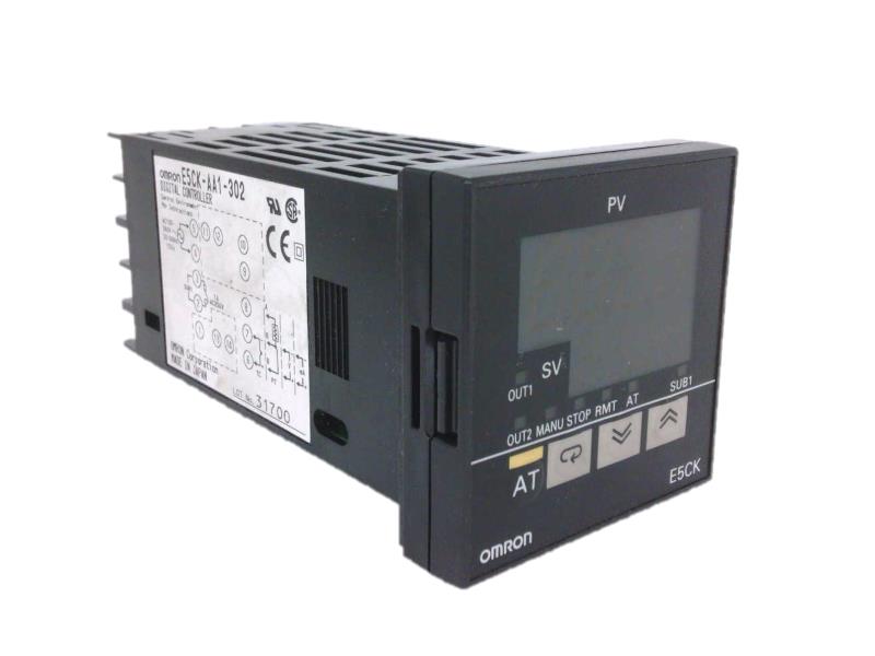 OMRON E5CK-AA1-302