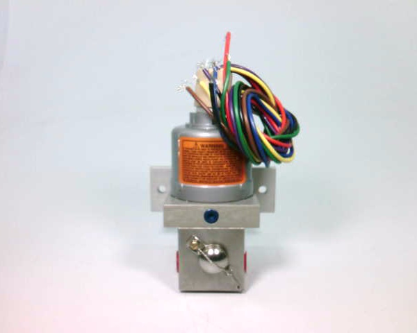 CUSTOM CONTROL SYSTEMS INC 673DEM18