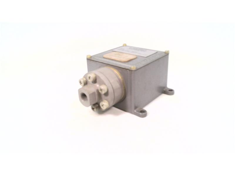 CUSTOM COMPONENT SWITCHES 605G6