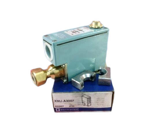 XMJ-A3007 by SCHNEIDER ELECTRIC