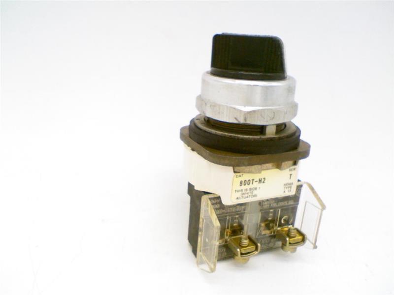ALLEN BRADLEY 800T-H2D1