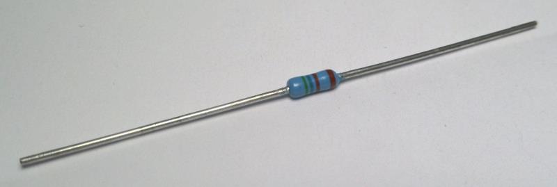 VISHAY RLR07C5601GSB14