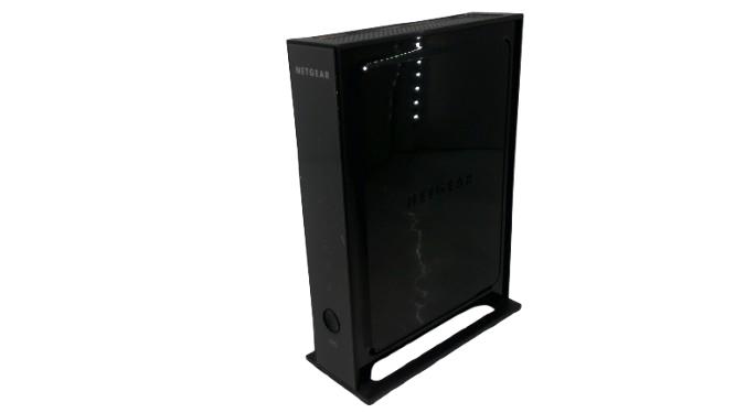 NETGEAR WNR2000V3